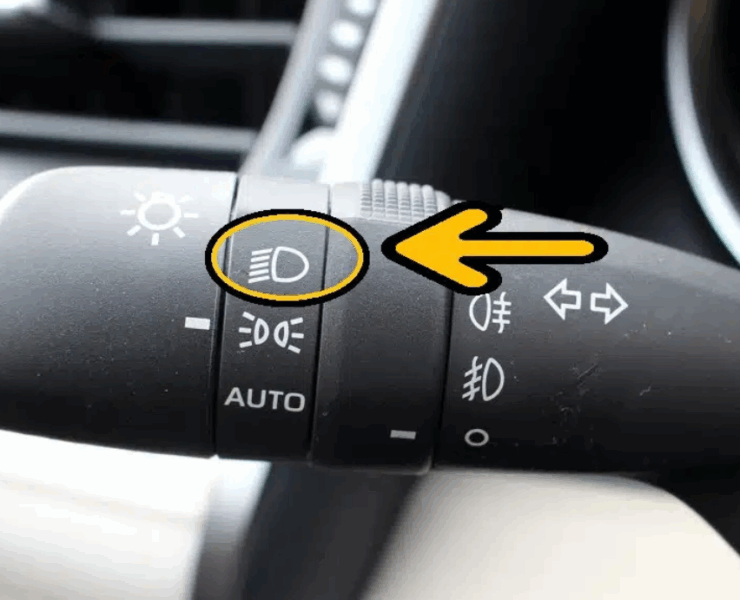 Capture decran 2025 06 22 234742 Ce que cache vraiment le levier des phares de votre voiture et que personne ne vous dit