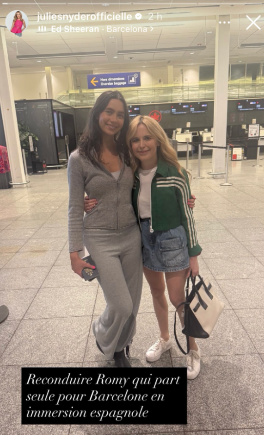 Julie Snyder partage de rares photos de son fils Thomas à son retour de Chine 4 Julie Snyder partage de rares photos de son fils Thomas à son retour de Chine Capture decran 2025 06 30 054354 1 Julie Snyder partage de rares photos de son fils Thomas à son retour de Chine