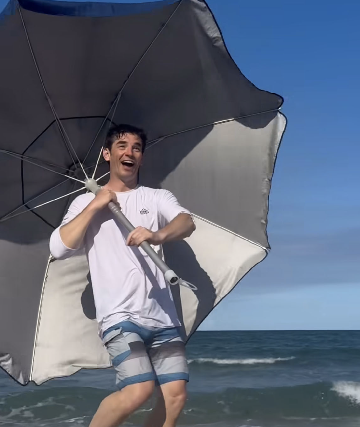 Capture decran le 2025 06 24 a 11.31.50 À 54 ans, Sébastien Delorme s’affiche en voyage aux côtés de sa compagne de 24 ans