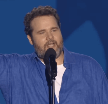 Antoine Bertrand émeut la foule avec un discours légendaire pour le Québec à la St-Jean 5 Antoine Bertrand émeut la foule avec un discours légendaire pour le Québec à la St-Jean Capture decran le 2025 06 25 a 12.01.38 e1750867358161 Antoine Bertrand émeut la foule avec un discours légendaire pour le Québec à la St-Jean