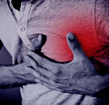 heart attack 7479253 1280 Pourquoi vous ressentez ou entendez les battements de votre cœur et ce que ça révèle