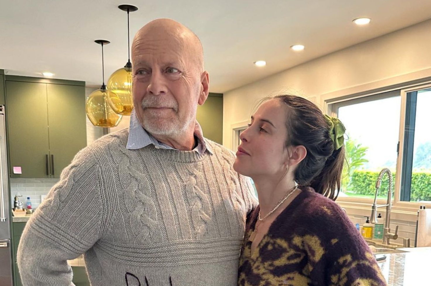 Bruce Willis modifie son testament : ses filles aînées quasiment écartées de l’héritage 2 Bruce Willis modifie son testament : ses filles aînées quasiment écartées de l’héritage Capture decran 2025 07 01 111801 Bruce Willis modifie son testament : ses filles aînées quasiment écartées de l’héritage