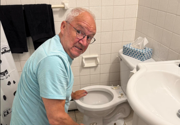 La dernière photo de Michel Barrette déclenche une avalanche de réactions… et même Martin Matte s’en mêle ! 1 La dernière photo de Michel Barrette déclenche une avalanche de réactions… et même Martin Matte s’en mêle ! Capture decran 2025 07 04 093434 La dernière photo de Michel Barrette déclenche une avalanche de réactions… et même Martin Matte s’en mêle !