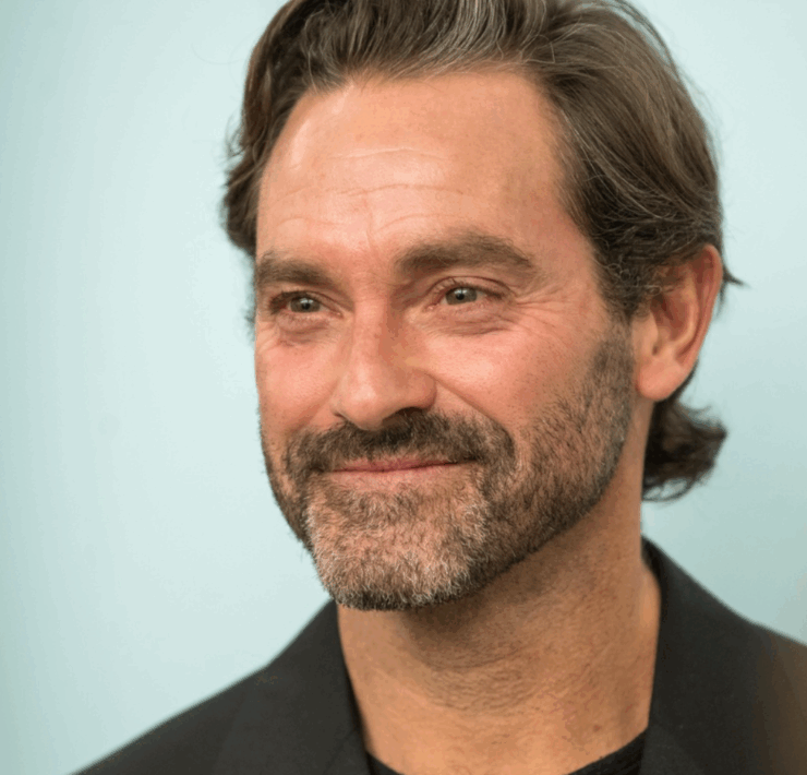 Capture decran 2025 07 06 081530 Guillaume Lemay-Thivierge pose pour une rare photo en tr&egrave;s belle compagnie&hellip; et les fans adorent !