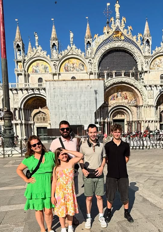 Capture decran 2025 07 06 120355 Patricia Paquin rencontre une célébrité connue dans un voyage impulsif et nous partage des photos de rêve !