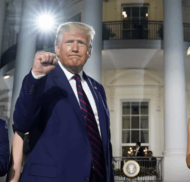 La Maison-Blanche publie une image absurde de Trump en Superman – Internet explose de réactions ! 5 La Maison-Blanche publie une image absurde de Trump en Superman – Internet explose de réactions ! Capture decran 2025 07 13 153241 La Maison-Blanche publie une image absurde de Trump en Superman – Internet explose de réactions !