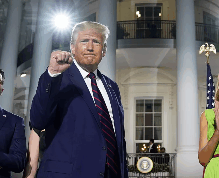 Capture decran 2025 07 13 153241 La Maison-Blanche publie une image absurde de Trump en Superman – Internet explose de réactions !