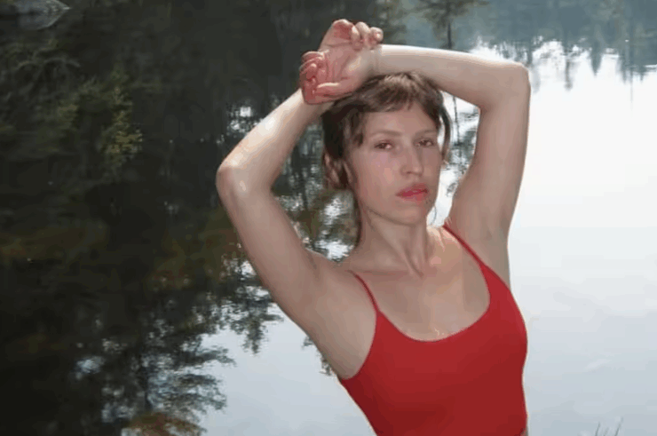 Capture decran 2025 07 16 085233 Claudia Bouvette enflamme Instagram avec un look audacieux pour ses 30 ans!