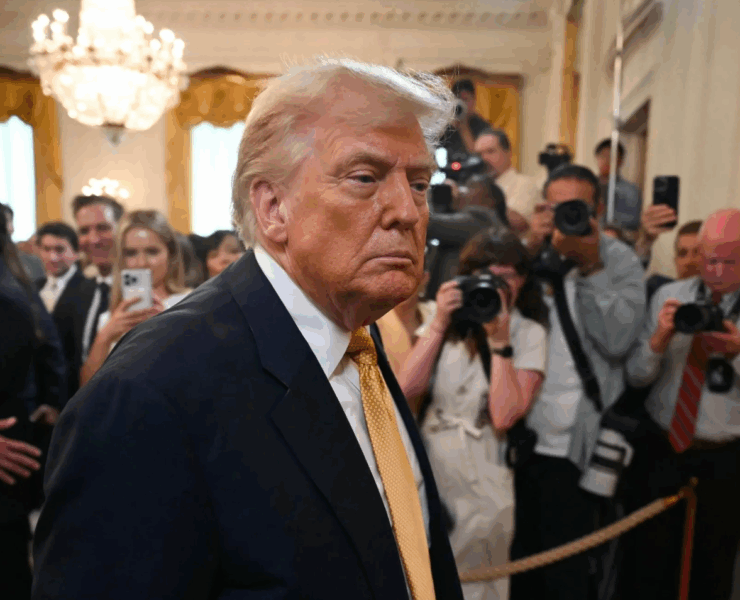 Capture decran 2025 07 18 104103 Donald Trump éclaboussé par une lettre salace envoyée à Jeffrey Epstein : il contre-attaque