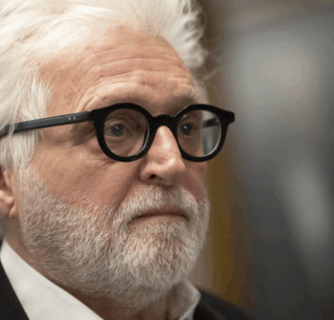 Un animateur bien connu défend La Presse après la publication controversée de Gilbert Rozon 3 Un animateur bien connu défend La Presse après la publication controversée de Gilbert Rozon Capture decran 2025 07 19 035216 Un animateur bien connu défend La Presse après la publication controversée de Gilbert Rozon