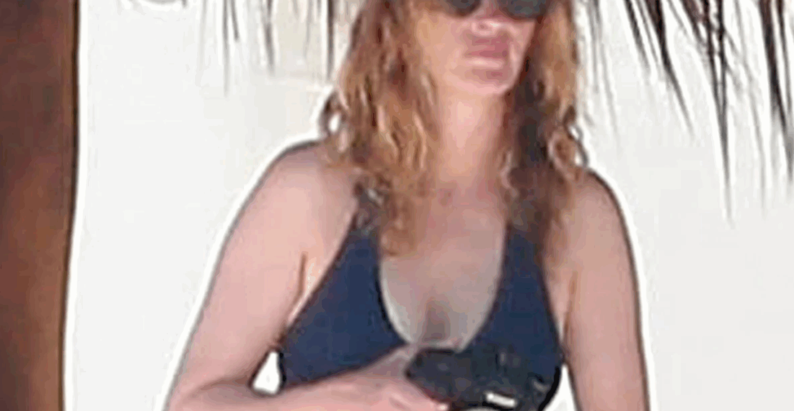 Julia Roberts en bikini rose à 56 ans : des photos volées qui inspirent des milliers de femmes 1 Julia Roberts en bikini rose à 56 ans : des photos volées qui inspirent des milliers de femmes Capture decran 2025 07 20 032241 Julia Roberts en bikini rose à 56 ans : des photos volées qui inspirent des milliers de femmes