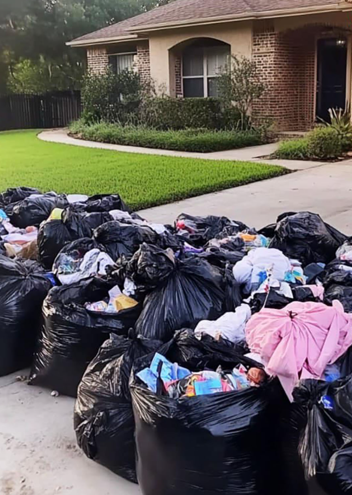 « Elle nous a mis à la porte après la mort de mon mari… mais elle ne savait pas ce qu’il avait prévu » 2 « Elle nous a mis à la porte après la mort de mon mari… mais elle ne savait pas ce qu’il avait prévu » Capture decran 2025 07 21 031934 « Elle nous a mis à la porte après la mort de mon mari… mais elle ne savait pas ce qu’il avait prévu »