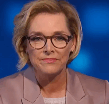 Sophie Thibault reçoit une visite surprise... perchée dans les arbres! 2 Sophie Thibault reçoit une visite surprise... perchée dans les arbres! Capture decran 2025 07 23 012148 Sophie Thibault reçoit une visite surprise... perchée dans les arbres!