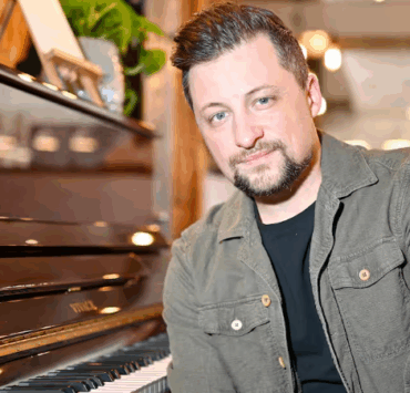 Capture decran 2025 07 26 143442 Jérôme Couture (La Voix) file le parfait amour avec cette actrice adorée