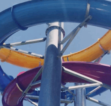 Un enfant de 21 mois meurt après une chute tragique d’un toboggan aquatique 3 Un enfant de 21 mois meurt après une chute tragique d’un toboggan aquatique Capture decran 2025 07 27 043717 Un enfant de 21 mois meurt après une chute tragique d’un toboggan aquatique