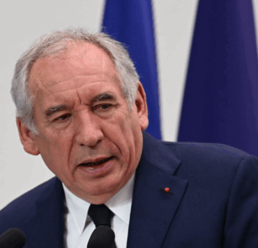 Capture decran 2025 07 28 035024 "Il faut remettre de l'ordre!" : François Bayrou déclenche une tempête en s’attaquant aux arrêts maladie