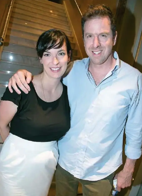 Capture decran le 2025 07 09 a 22.38.45 Voici la femme qui fait battre le cœur de Patrice Robitaille… depuis plus de 12 ans!