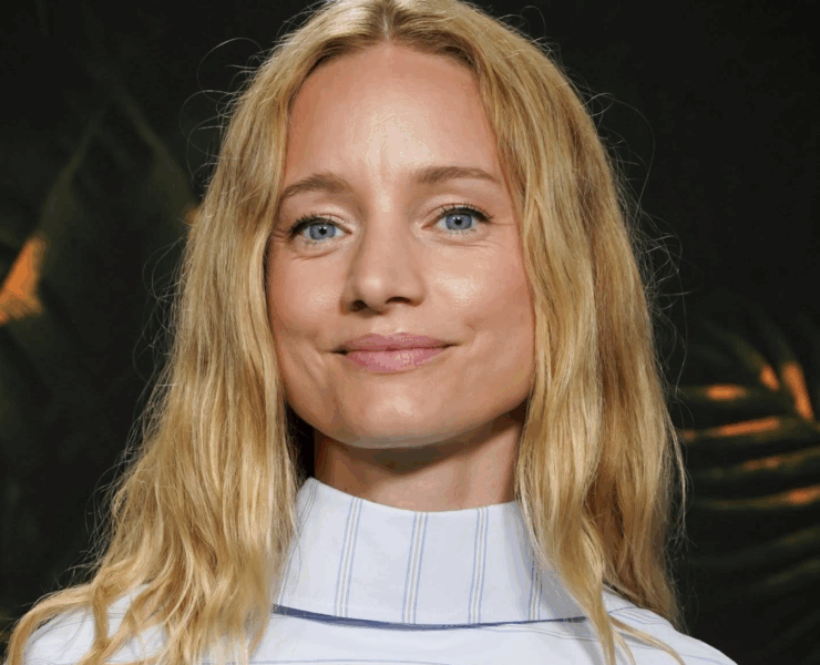 Capture decran le 2025 07 22 a 11.28.29 e1753198243338 Laurence Leboeuf dévoile des clichés de vacances inédits et enflamme les réseaux