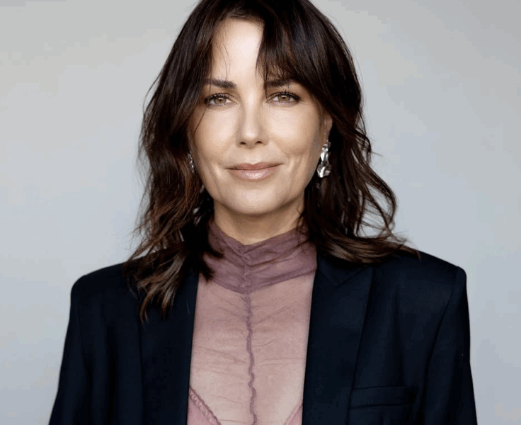 Capture decran le 2025 07 22 a 13.45.55 Maxim Roy éblouit avec son look sophistiqué lors de la soirée