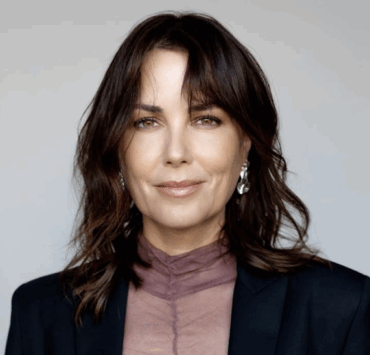 Maxim Roy éblouit avec son look sophistiqué lors de la soirée 2 Maxim Roy éblouit avec son look sophistiqué lors de la soirée Capture decran le 2025 07 22 a 13.45.55 e1753206387817 Maxim Roy éblouit avec son look sophistiqué lors de la soirée