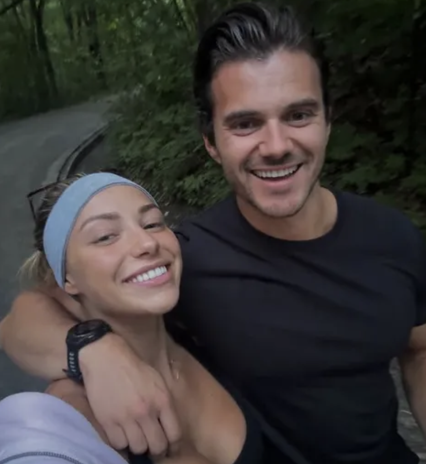 Capture decran le 2025 07 23 a 10.42.10 Le courtier hypothécaire PC Jolicoeur s’affiche en couple avec une star du web québécois