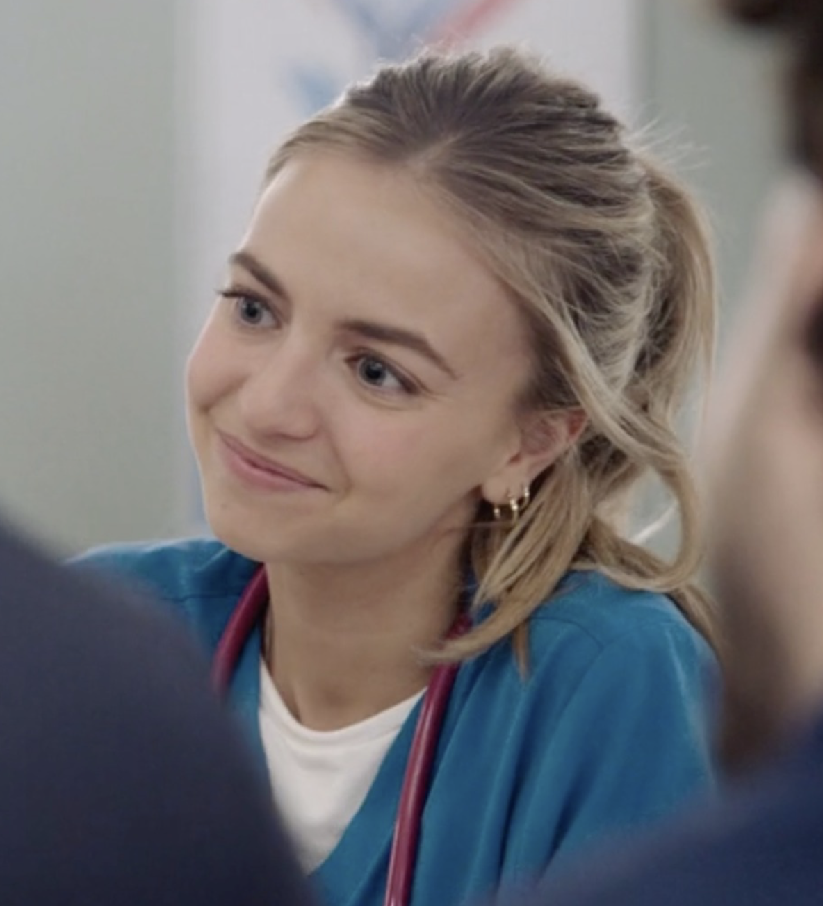 Capture decran le 2025 07 28 a 17.49.04 Ludivine Reding en mini‑jupe et top audacieux fait sensation 