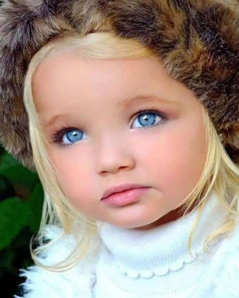 Capture decran 2025 08 02 102337 Aira, « la poupée humaine », 15 ans plus tard : l’ancienne enfant star méconnaissable aujourd’hui