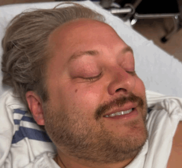 Capture decran 2025 08 04 133248 Guillaume Lambert toujours en convalescence : son accident fait bouger les coulisses du théâtre