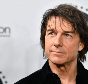 Capture decran 2025 08 05 041427 1 Tom Cruise en couple avec une actrice populaire de 36 ans ?