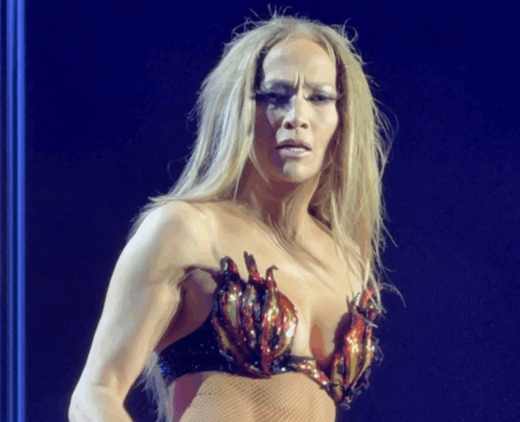 Capture decran 2025 08 10 061641 Jennifer Lopez : un moment embarrassant à Istanbul qui fait le tour du web