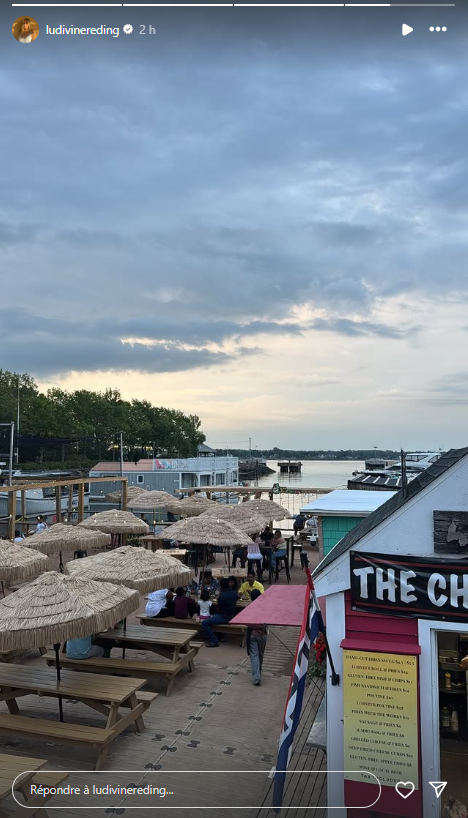 Capture decran 2025 08 14 214037 De STAT aux festivals : Ludivine Reding ose un look d’été très révélateur