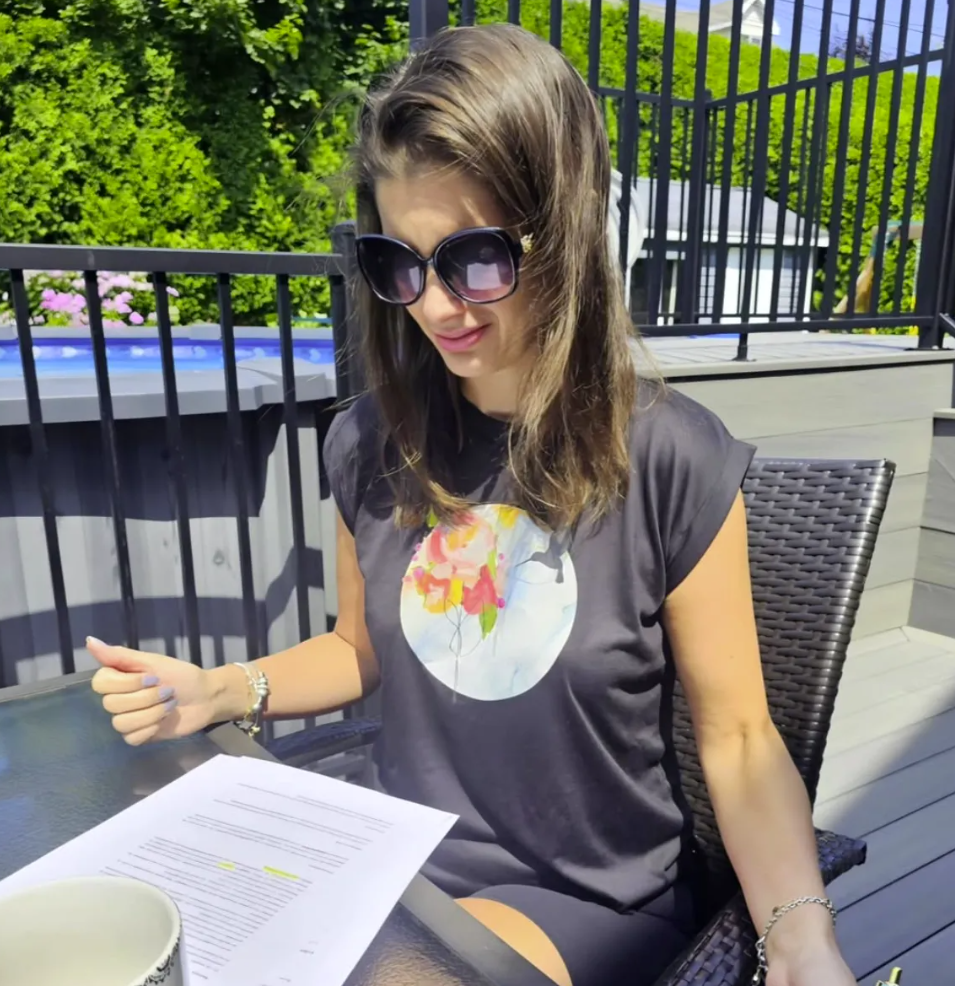 Geneviève Guilbeault dévoile son look d’été et fait sensation 2 Geneviève Guilbeault dévoile son look d’été et fait sensation Capture decran 2025 08 17 073417 Geneviève Guilbeault dévoile son look d’été et fait sensation