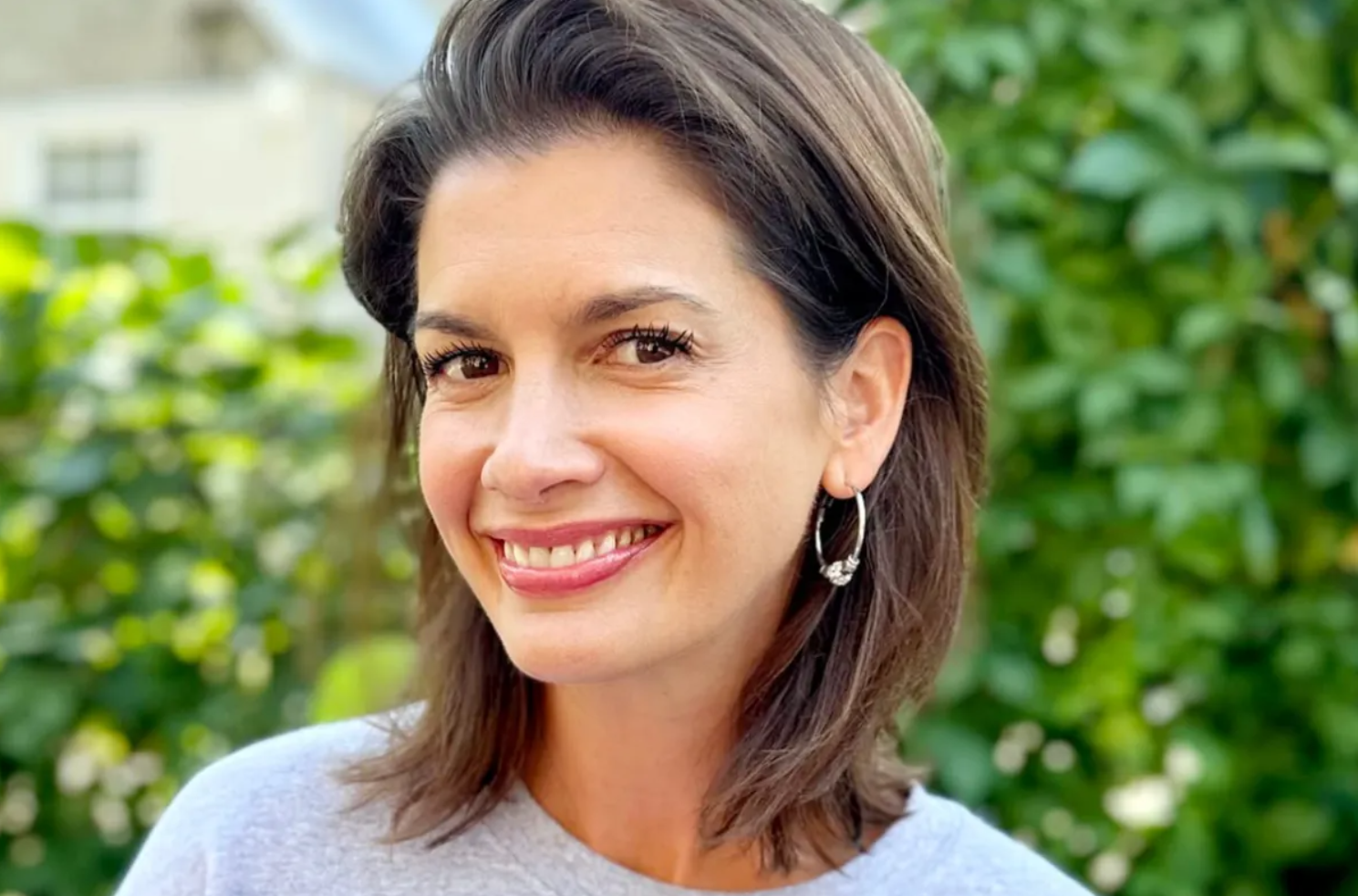 Geneviève Guilbeault dévoile son look d’été et fait sensation 1 Geneviève Guilbeault dévoile son look d’été et fait sensation Capture decran 2025 08 17 073630 Geneviève Guilbeault dévoile son look d’été et fait sensation