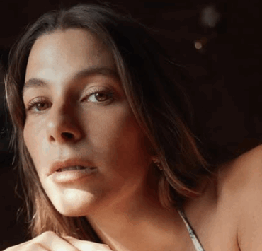 Capture decran 2025 08 20 120437 Virginie de STAT fait parler avec sa nouvelle série photo en sous-vêtements