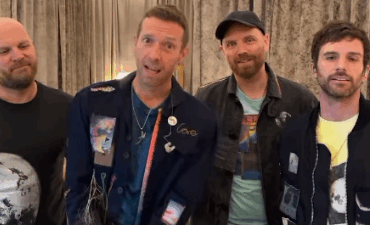 Capture decran 2025 08 20 151515 Une décision inattendue de Coldplay après le scandale de la « kiss cam »