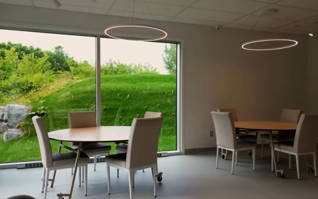 Capture decran 2025 08 30 081557 Voyez la nouvelle Maison Véro & Louis, pensée pour changer des vies