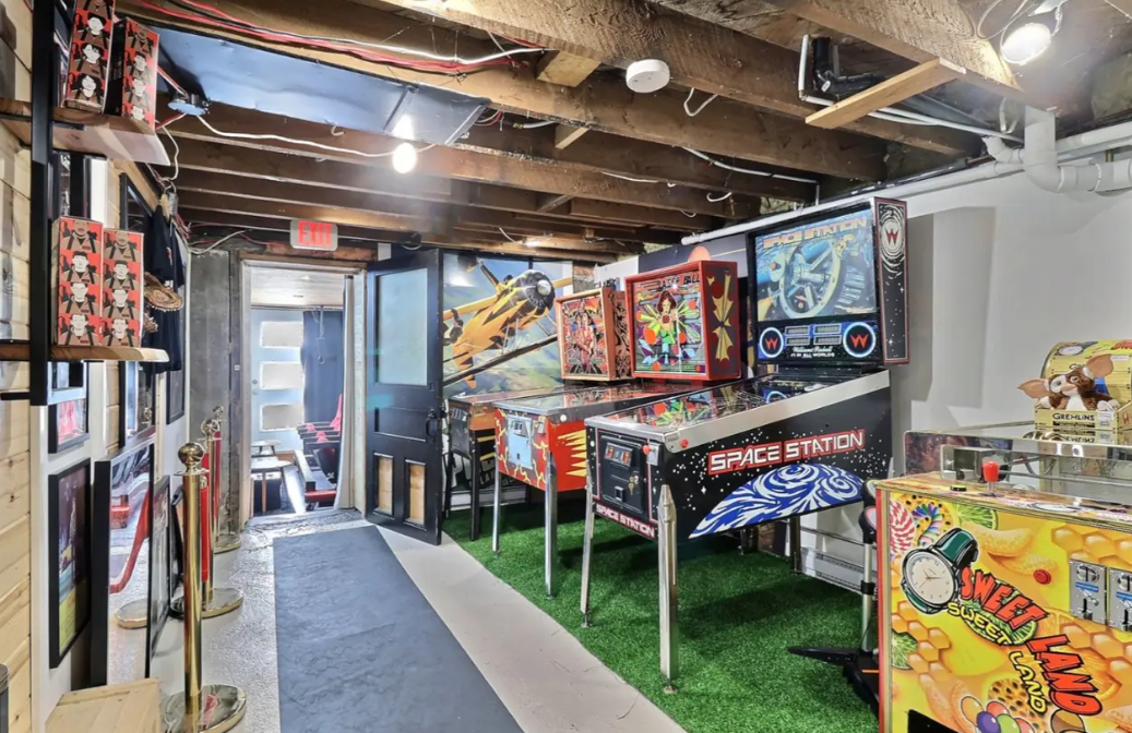 Mathieu Gratton met en vente sa charmante maison jaune de Scotstown 5 Mathieu Gratton met en vente sa charmante maison jaune de Scotstown Capture decran 2025 08 31 100854 Mathieu Gratton met en vente sa charmante maison jaune de Scotstown