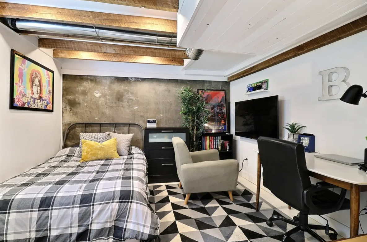 Mathieu Gratton met en vente sa charmante maison jaune de Scotstown 6 Mathieu Gratton met en vente sa charmante maison jaune de Scotstown Capture decran 2025 08 31 101201 Mathieu Gratton met en vente sa charmante maison jaune de Scotstown