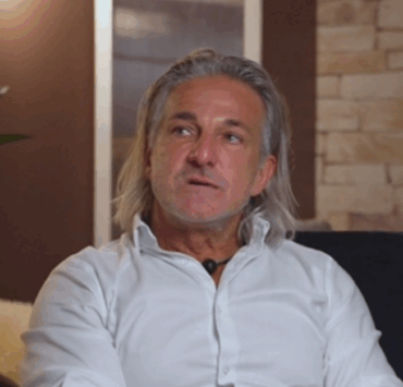 Capture decran le 2025 08 04 a 10.39.23 e1754318422998 Où en est Alain côté cœur, un an après l’émission Ma mère, ton père?