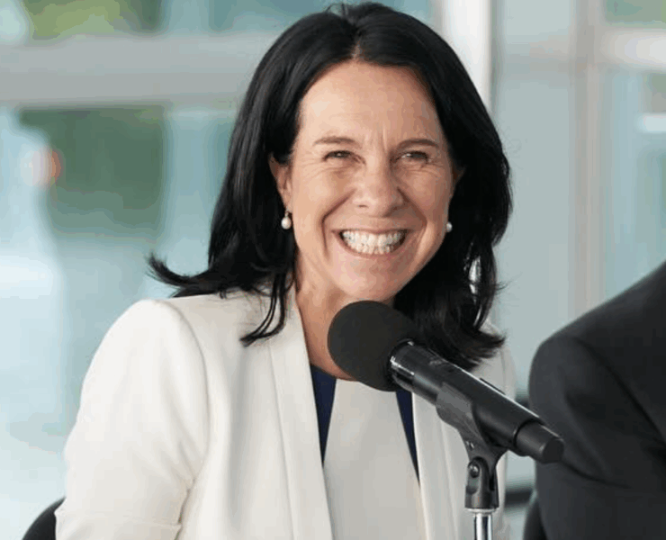 Capture decran le 2025 08 05 a 11.49.15 e1754409001778 Une rare photo de Valérie Plante et son amoureux dans un décor de rêve