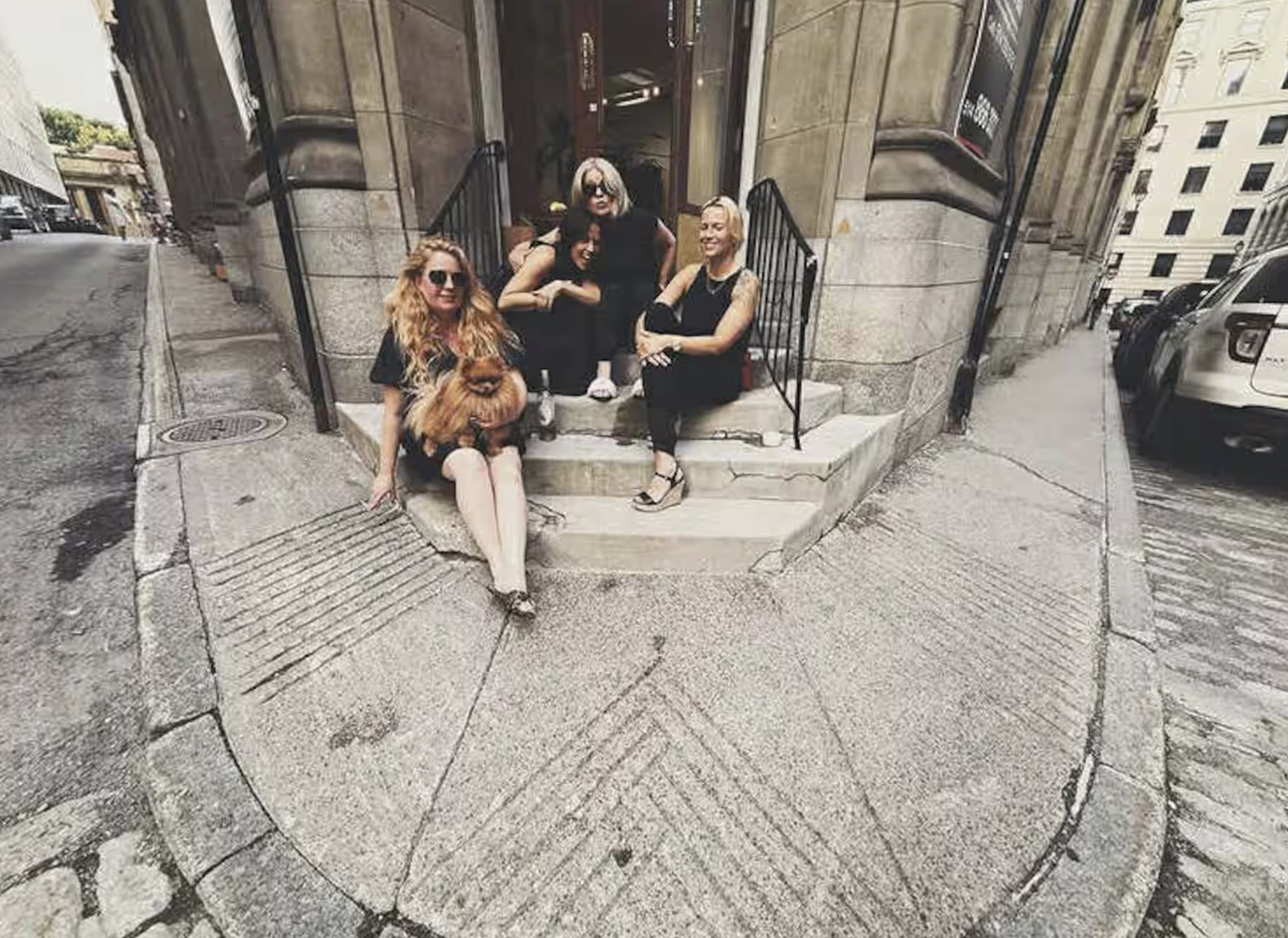 Capture decran le 2025 08 08 a 12.50.10 Maxim Roy fait sensation sous le soleil en maillot