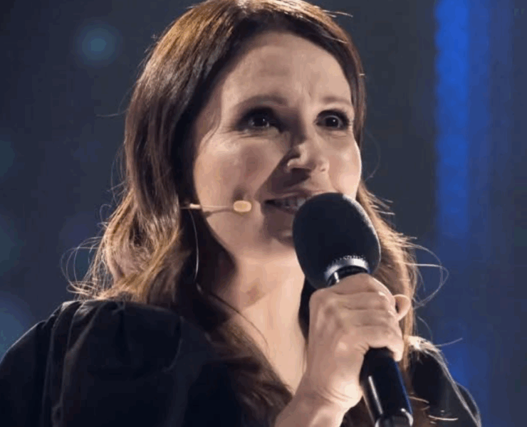 Capture decran le 2025 08 26 a 14.32.47 e1756233223607 France Beaudoin dévoile un nouveau projet qui risque bien de vous tirer quelques larmes