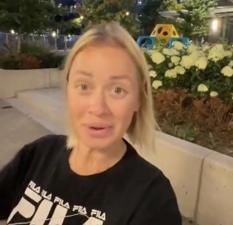 « Seulement 3000 $ » : une réfugiée ukrainienne au Canada exprime sa frustration 1 « Seulement 3000 $ » : une réfugiée ukrainienne au Canada exprime sa frustration Capture decran le 2025 08 27 a 16.34.41 e1756326939628 « Seulement 3000 $ » : une réfugiée ukrainienne au Canada exprime sa frustration