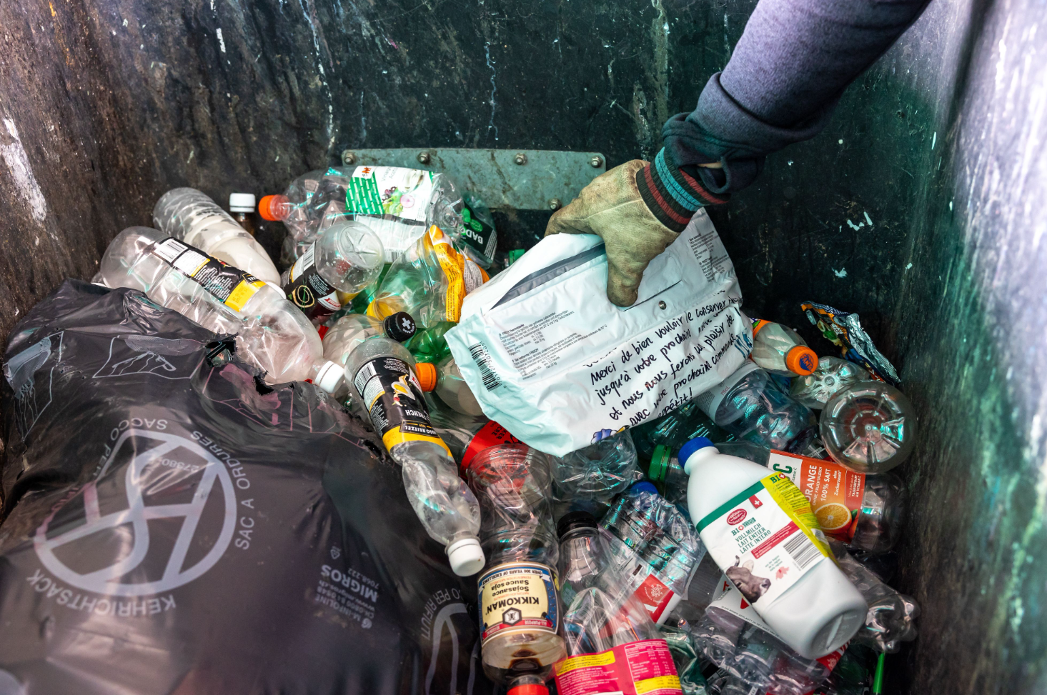 Montréal sévit : jusqu’à 4 000 $ d’amende pour vos poubelles mal triées! 1 Montréal sévit : jusqu’à 4 000 $ d’amende pour vos poubelles mal triées! Capture decran 2025 09 02 072845 Montréal sévit : jusqu’à 4 000 $ d’amende pour vos poubelles mal triées!