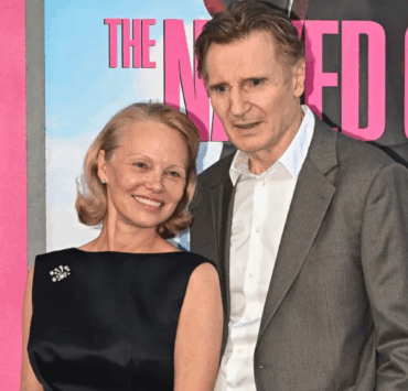 Pamela Anderson et Liam Neeson en couple? Voici enfin la vérité derrière les rumeurs 3 Pamela Anderson et Liam Neeson en couple? Voici enfin la vérité derrière les rumeurs Capture decran 2025 09 02 074841 Pamela Anderson et Liam Neeson en couple? Voici enfin la vérité derrière les rumeurs