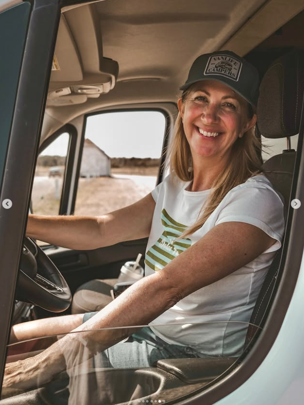 "Merci… BYE BYE!" : Mélanie Maynard clôt Sucré Salé pour une nouvelle aventure 3 "Merci… BYE BYE!" : Mélanie Maynard clôt Sucré Salé pour une nouvelle aventure Capture decran 2025 09 07 160356 "Merci… BYE BYE!" : Mélanie Maynard clôt Sucré Salé pour une nouvelle aventure