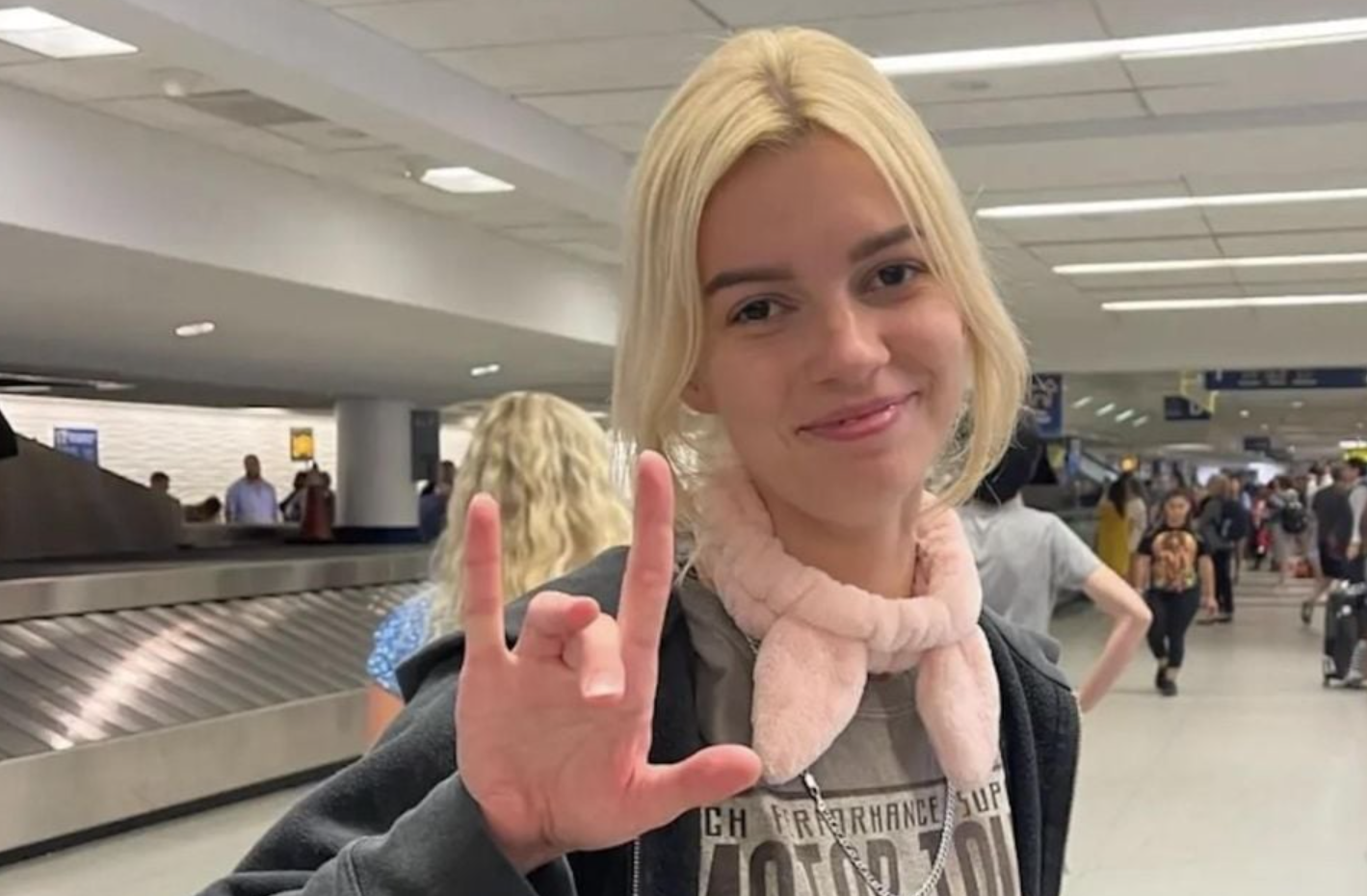 Le sans-abri, ayant mortellement poignardé une réfugiée ukrainienne dans un train, était en liberté malgré 12 condamnations 4 Le sans-abri, ayant mortellement poignardé une réfugiée ukrainienne dans un train, était en liberté malgré 12 condamnations Capture decran 2025 09 11 023818 Le sans-abri, ayant mortellement poignardé une réfugiée ukrainienne dans un train, était en liberté malgré 12 condamnations