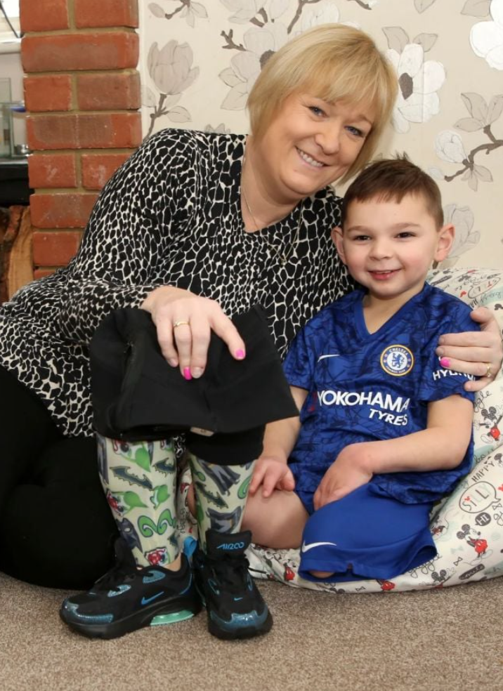 Il a torturé son fils au point de lui faire perdre ses deux jambes… mais la justice le libère 3 Il a torturé son fils au point de lui faire perdre ses deux jambes… mais la justice le libère Capture decran 2025 09 11 051042 Il a torturé son fils au point de lui faire perdre ses deux jambes… mais la justice le libère