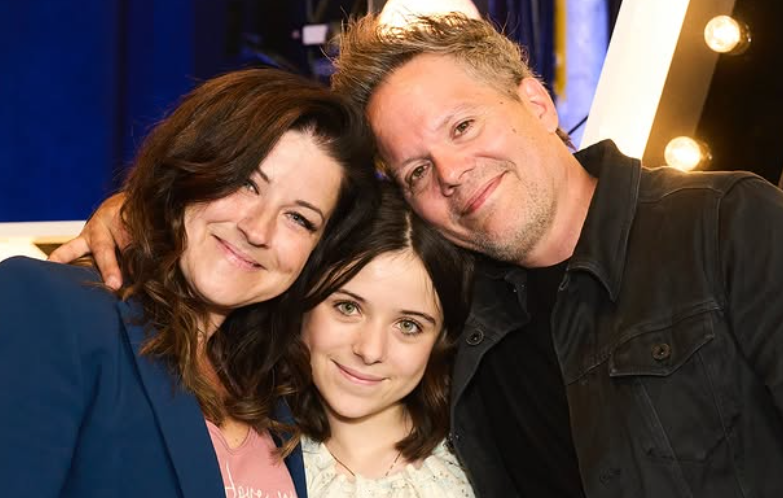 «J’en avais les larmes aux yeux» – la réaction de Marie-Élaine Thibert devant sa fille à Quel Talent! 1 «J’en avais les larmes aux yeux» – la réaction de Marie-Élaine Thibert devant sa fille à Quel Talent! Capture decran 2025 09 24 114355 «J’en avais les larmes aux yeux» – la réaction de Marie-Élaine Thibert devant sa fille à Quel Talent!