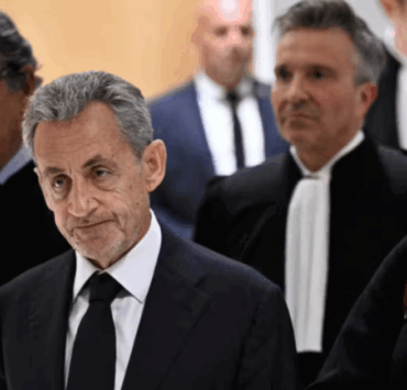Nicolas Sarkozy condamné à cinq ans de prison : voici ce qui l’attend derrière les barreaux 2 Nicolas Sarkozy condamné à cinq ans de prison : voici ce qui l’attend derrière les barreaux Capture decran 2025 09 27 052943 Nicolas Sarkozy condamné à cinq ans de prison : voici ce qui l’attend derrière les barreaux